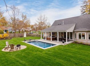 1 Neal Rd, Danvers, MA 01923