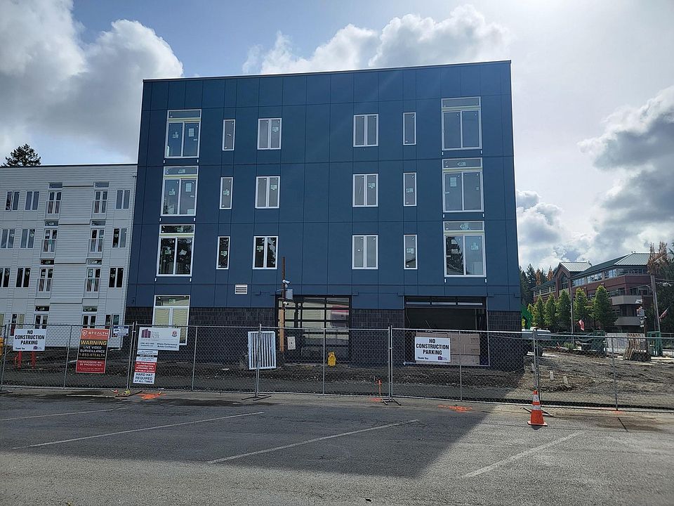 1st image of 4444 6th Ave SE