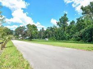 122 Nortons Fish Camp Rd, Satsuma, FL 32189