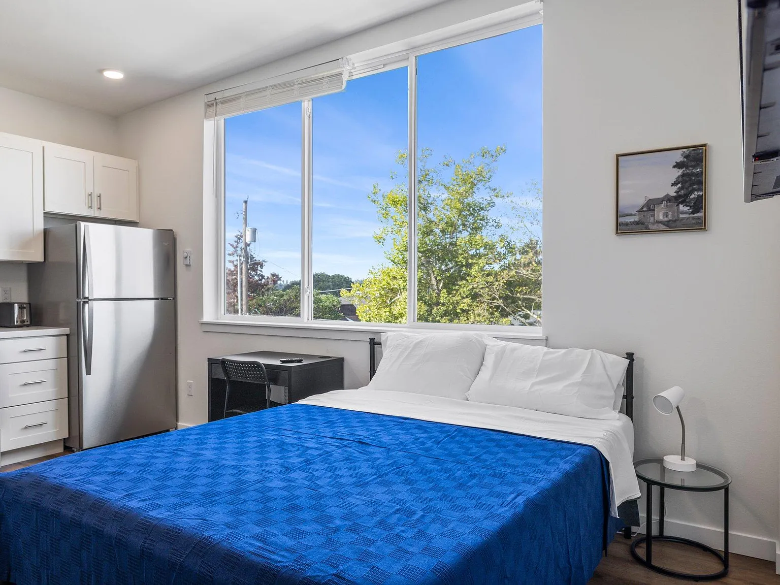 Studio, 355 sqft, $1,100 — Photo 2
