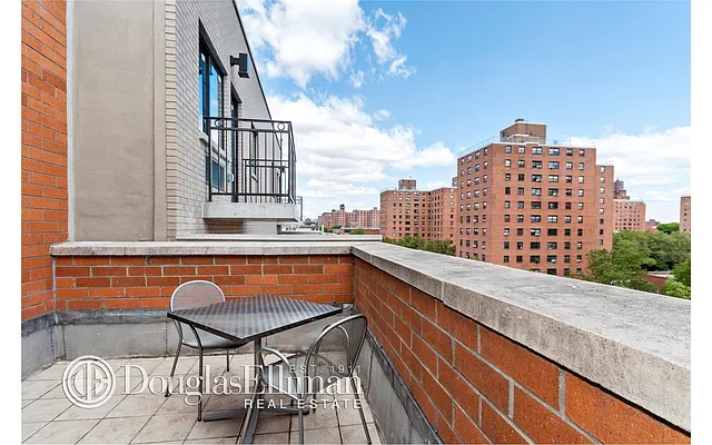 Sold by Douglas Elliman | media 6