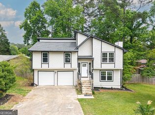 10175 Old Woodland Entry NE, Alpharetta, GA 30022