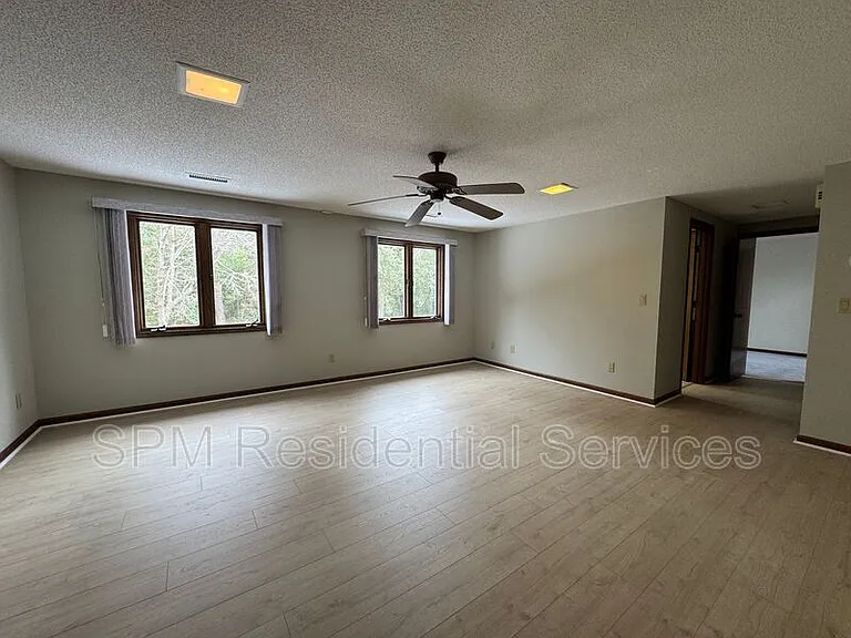 513 Edgewater Club Rd — Photo 23