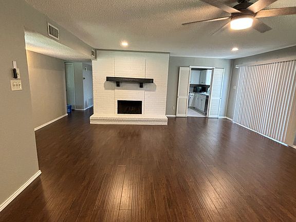 3rd image of 2908 Chancellor Dr