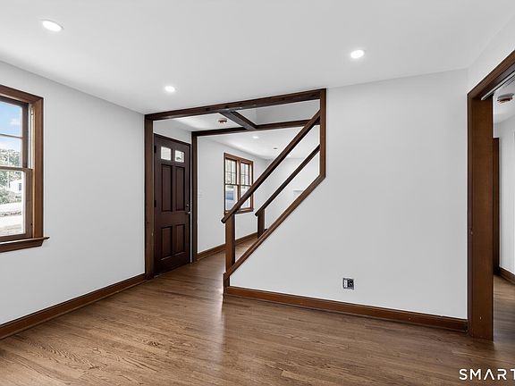 4th image of 30 Jarvis Road
