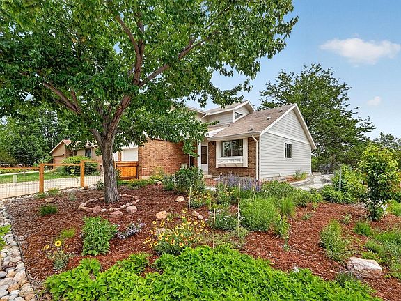 2nd image of 3930 Arbol Ct