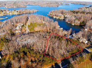 86 Winding Waters Dr, Moneta, VA 24121