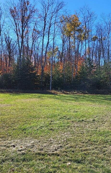 1st image of 15 Airport Dr