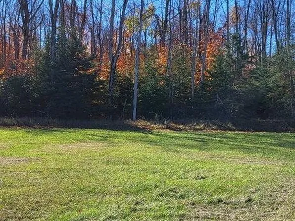 15 Airport Dr, Bois Blanc Island, MI 49775