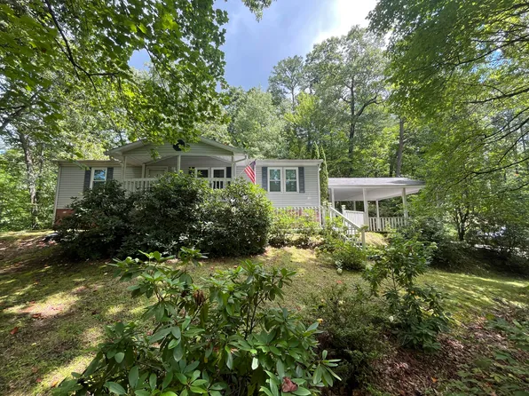 1709 Violet Ct, Sevierville, TN 37876