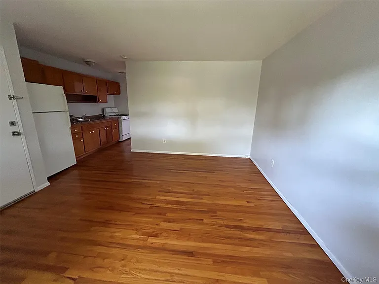 153 6th Ave #12C — Photo 2