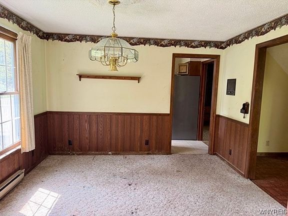 5th image of 55 Mountain View Dr