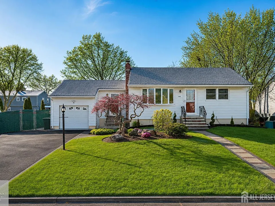 145 Somerset Ave