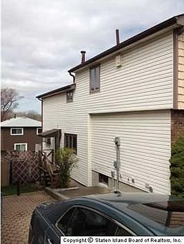 2nd image of 72 Hewitt Ave