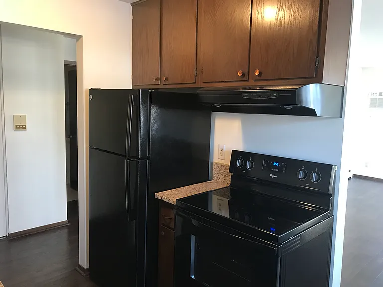 601 17th Ave N #24 — Photo 6
