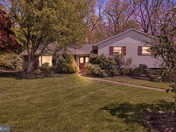 277 Seidel St, Reading, PA 19606