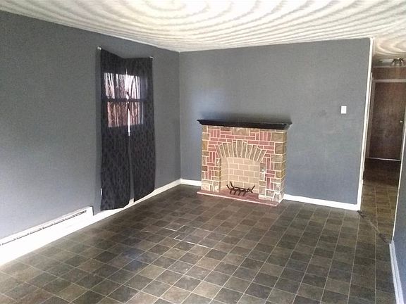 4th image of 1006 Campos Pl
