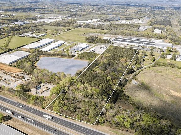 5th image of 220 Porch Loop SE