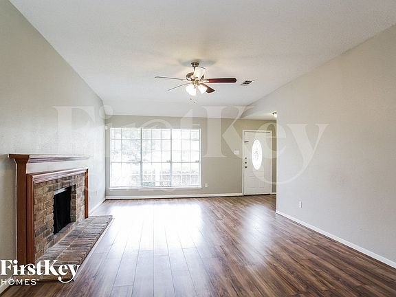 4th image of 13315 Hampton Falls Dr