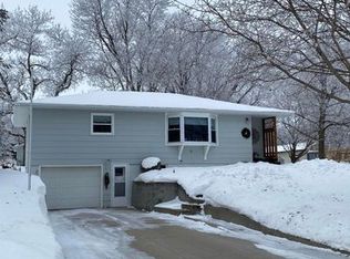 107 7th Ave N, Clear Lake, SD 57226
