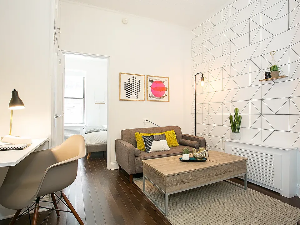 349 W Broadway #2