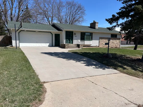 1106 4 1/2 Ave N, Sauk Rapids, MN 56379