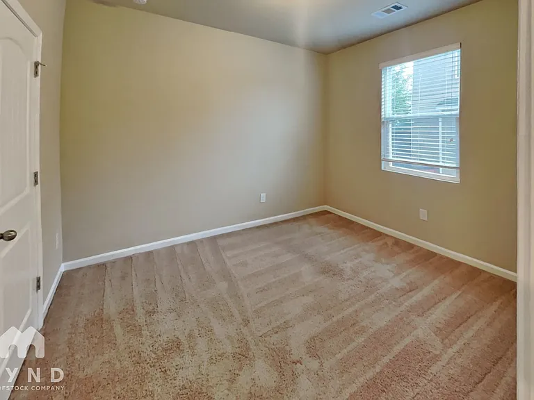 116 Laurelcrest Ln — Photo 11