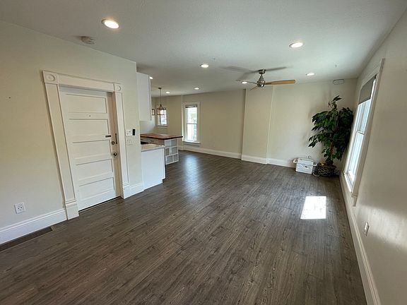 2nd image of 22-38 D St #28-3