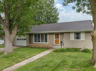 215 Meray Blvd, Mankato, MN 56001