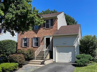 1014 Village Dr, Croydon, PA 19021