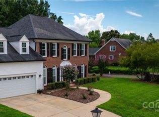 2605 Lamplighter Dr, Kannapolis, NC 28081