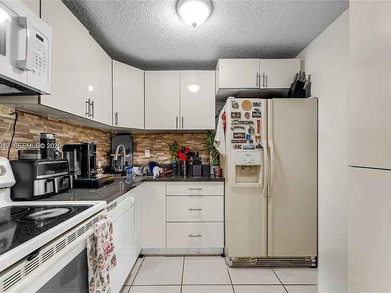 9320 Fontainebleau Blvd #215 — Photo 7