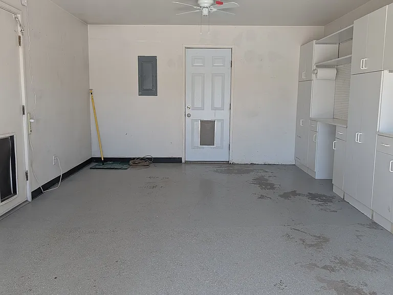 1404 Kit Carson Dr — Photo 14