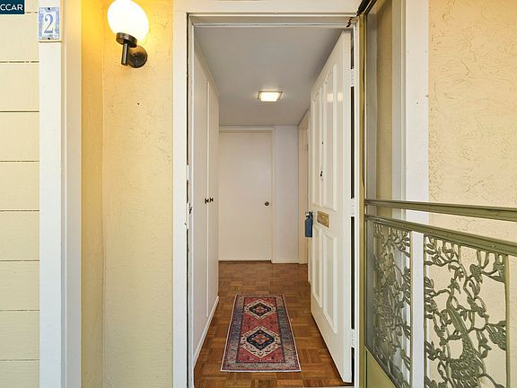 5th image of 1201 Skycrest Dr APT 2