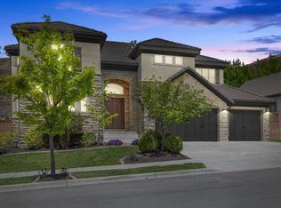 2112 W Whisper Wood Dr, Lehi, UT 84043