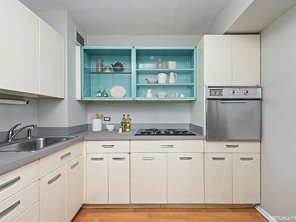 4th image of 3600 N Lake Shore Dr APT 2523