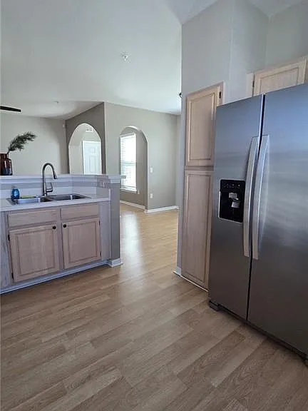 23520 Walden Center Dr #308 — Photo 9