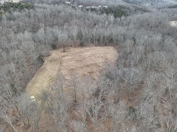 5th image of 1390 Belmont Rd