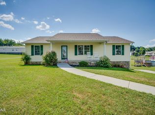 6215 Snapps Ferry Rd, Afton, TN 37616