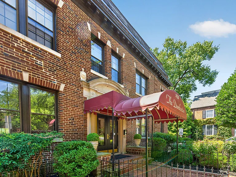 3120 R St NW #207 — Photo 19