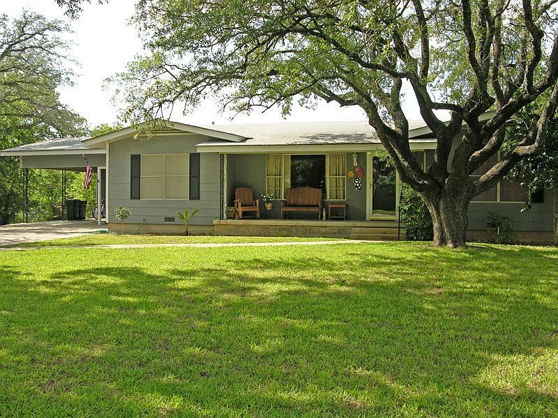 1st image of 25 Sue Ann Dr
