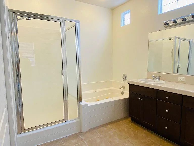 5577 N Plum Ln — Photo 8