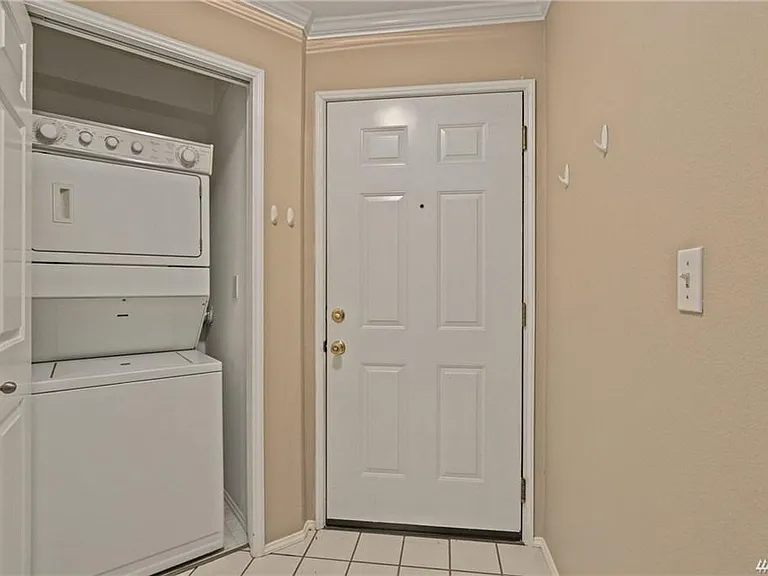 5000 NW Village Park Dr #B114 — Photo 16