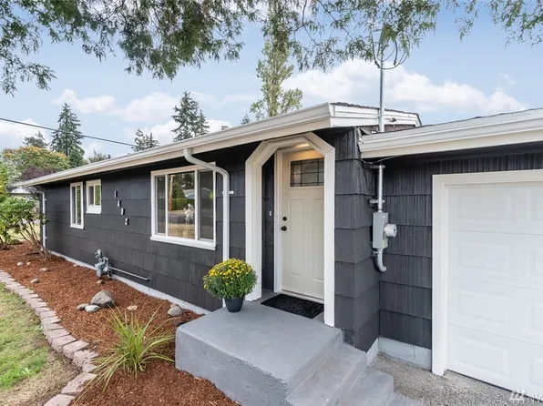 1402 Violet Meadow St S, Tacoma, WA 98444