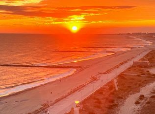 148 Beach 26th St #1, Far Rockaway, NY 11691