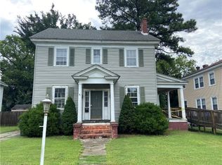318 S Main St, Suffolk, VA 23434
