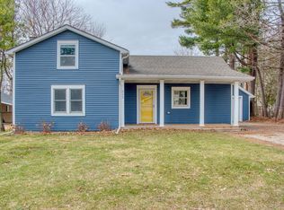 211 N Church St, Byron, MI 48418