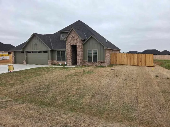 5742 NE Minnow Ln, Elgin, OK 73538