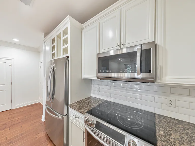 901 Abernathy Rd #1 — Photo 23
