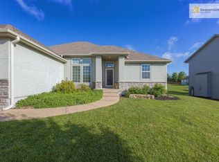 2172 W Grace St, Olathe, KS 66061